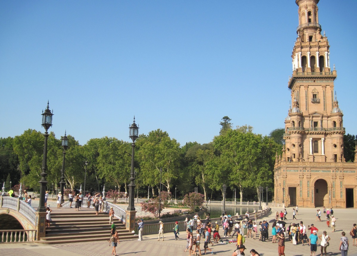 27-Plaza de Espana- vista di una delle torri